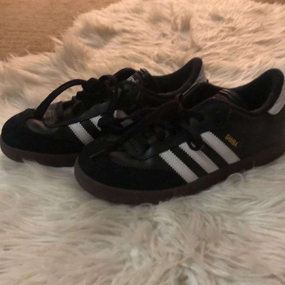 Adidas Sambas Indoor Soccer Shoes